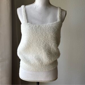 Willow & Wind White Fuzzy Cropped Tank Top Spaghetti Straps Size Large